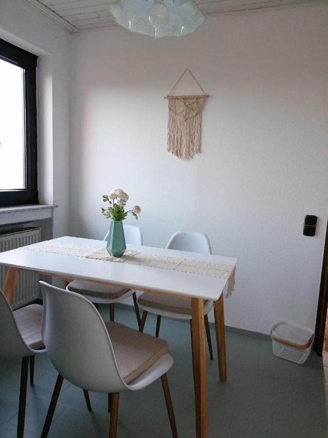 Ferienwohnung Christine Mit Sauna Und Whirlpool Utzerath エクステリア 写真