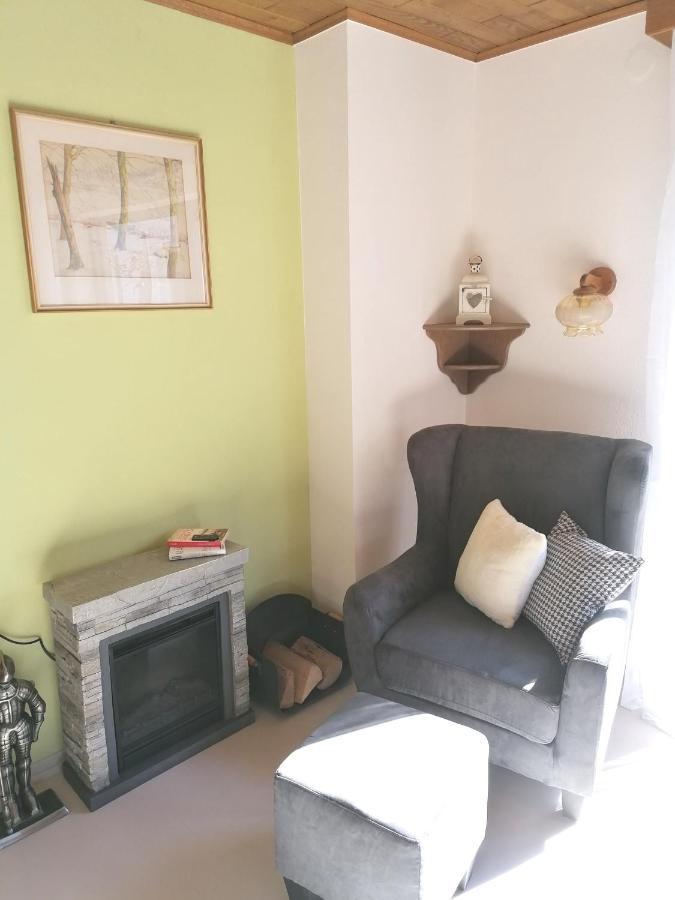 Ferienwohnung Christine Mit Sauna Und Whirlpool Utzerath エクステリア 写真